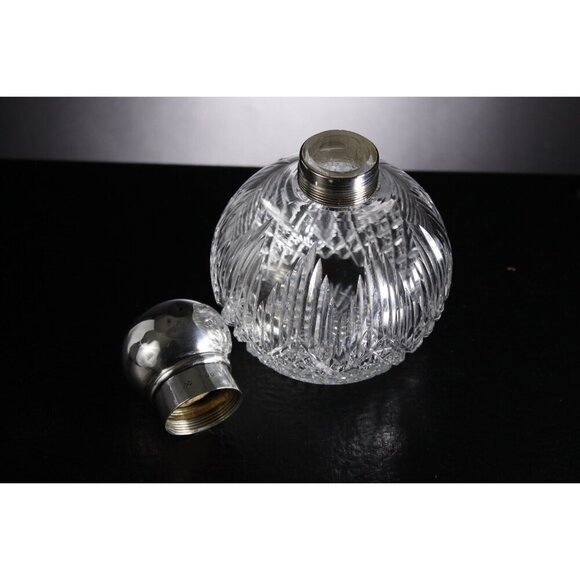 Large 1890 Victorian large silver topped perfume bottle, fancy cologne bottle - Picture 8 of 10
